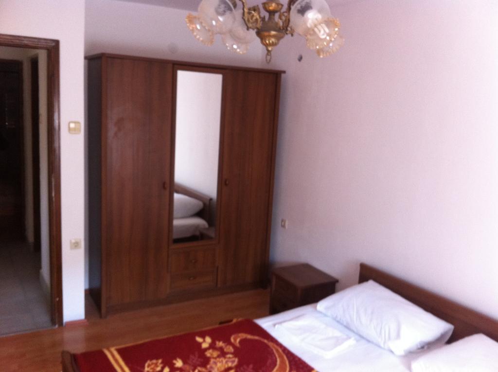 Apartmani Cempres Senj Senj  Δωμάτιο φωτογραφία